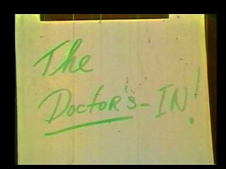 (((THEATRiCAL TRAiLER))) - The Doctor&#039;s-in! (1970s) - MKX