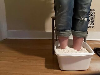 HUGE Feet and Soles get Cement Shoes!