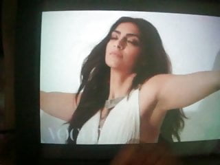 Licking Armpit of Sonam Kapoor with Honey and Cum tribute