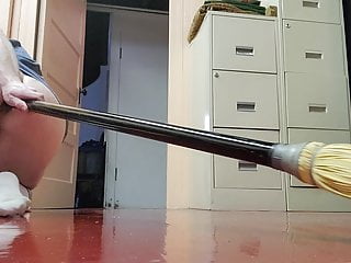 ftm fucks cunt &amp; ass with broom handle
