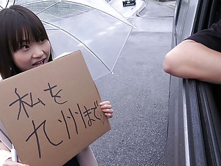 Japanese schoolgirl, Mikoto Mochida is sucking a stranger&#039;s 