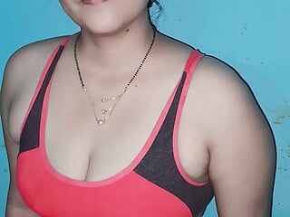 Hot massage puja fingering her pussy self