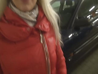 Beauty blonde in blowjob garage...