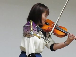 Arms, Mature, Celebrity, Violin