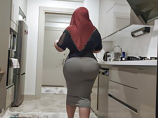 Moms Big Ass, MILF, Latina, Mothers Ass