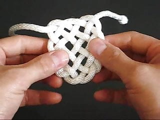 Panel Knot