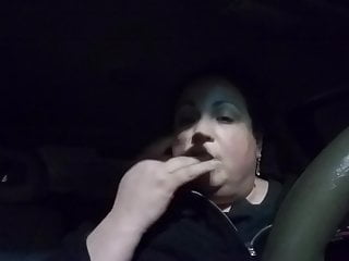 BBW masturbates in car