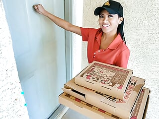 Pizza Delivery Asian Princess Gets Stuck In The Window &amp; She Has To Suck 2 Unhelpful Dicks - TeamSkeet