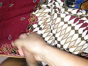 again fuck,cum  Aunty's lungi Textil Motif Batik AYU 526 