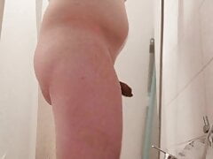 Another Vid under the shower 