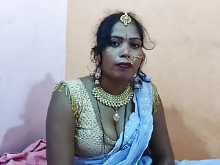 Beautiful Indian Aunty&#039;s Nude Video, Beautiful Indian Bhabhi&#039;s Sex Video