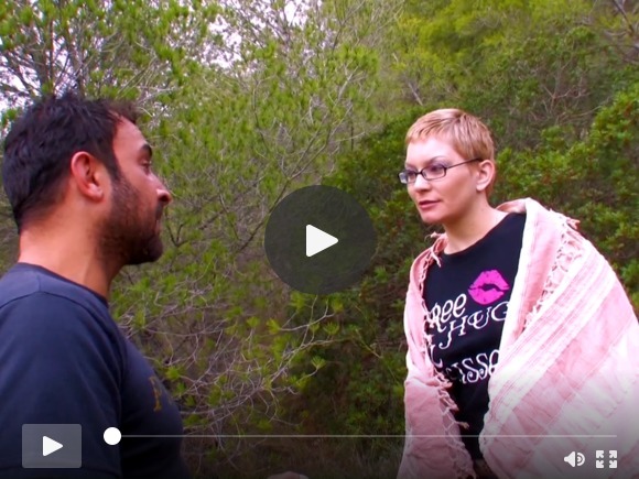 Huge ass single mom agrees to hard outdoor anal