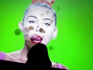 Miley cyrus cum tribute