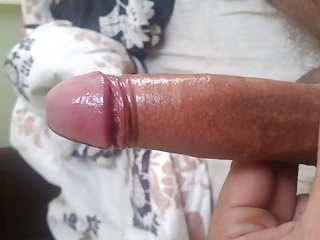 Creasing the dick with ejaculation...