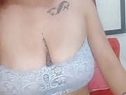 Big boobs big tits mom show nude boobs on live cam stream