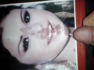 Selena Gomez Tribute001...