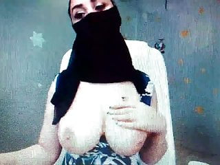 muslim webcam girl with big natural tits