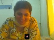 Lahori housewife Saba showing big boobs on webcam
