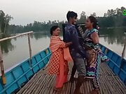 Bangla big ass girl boat song 
