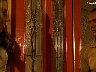 Heissen Sperma zum Nachtisch! geile Milf will noch mehr!