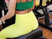 sexy gym girl