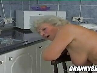 Milfing, Hot Sexis, Grannies Hot, Sexy Granny