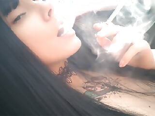 Goth Girl Close Up Smoking (ask me for full vid)