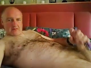 Old man cums on cam 28