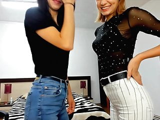 Melisa and her girl friend on cam
