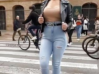 Softcore Upskirt Dogging video: Surprise ass in the street