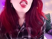 LunaMoongirl - Striptease & POV Soaked