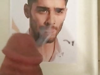 Zayn Malik cum tribute