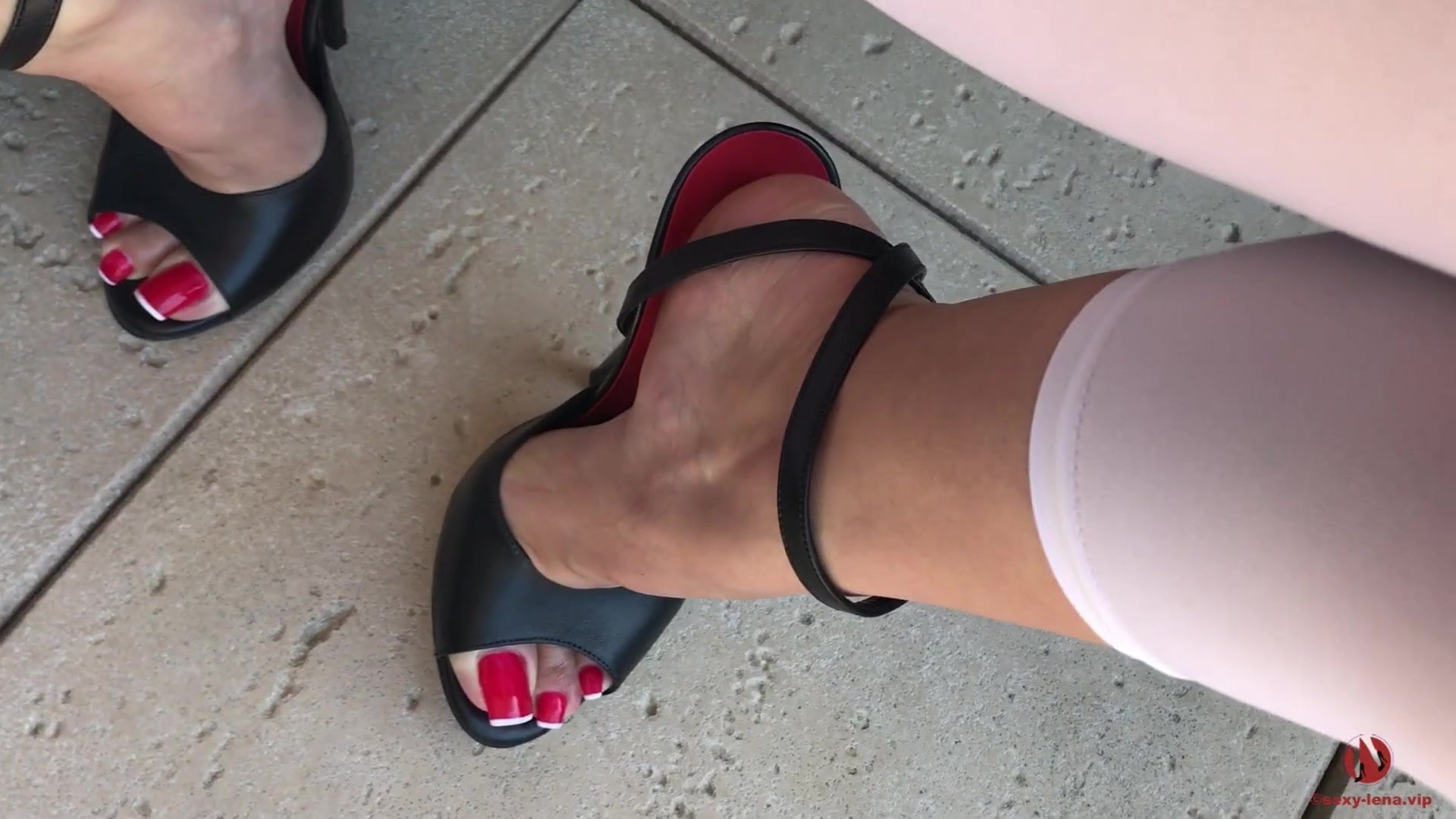 Hot Feet In Heels Porn - Sexy feet in high heels XXX - Sexy feet in high heels Porn Videos |  Redvidz.com