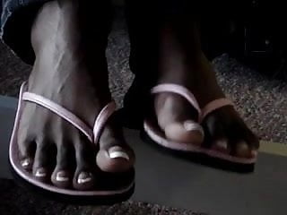 Wlf25 amazon ebony frnch tipped toes...