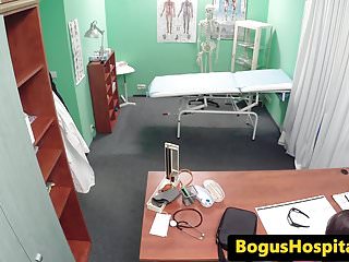 Cocksucking euro patient pussylicked by doc...